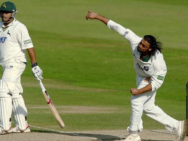 this-guy-is-dead-when-akhtars-bouncer-hit-a-batsman-in-the-face-in-county-cricket.Click to read full article.