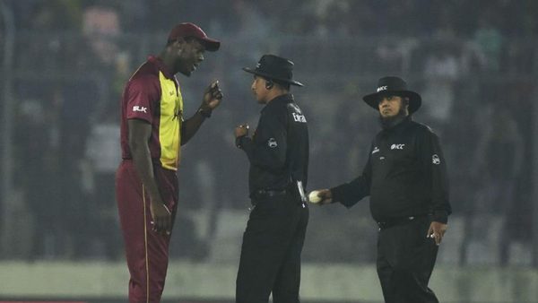 i-made-mistake-umpire-tanvir-ahmed-wrong-no-ball-calls.Click to read full article.