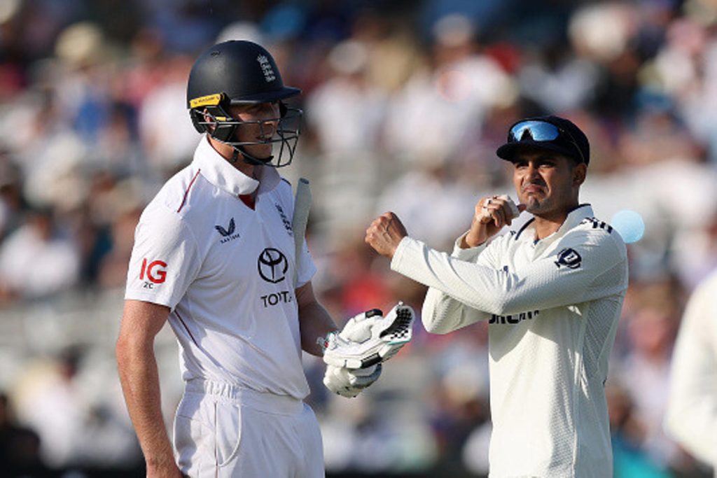 'Grow some f***ing balls' - Zak Crawley draws India's ire and sarcastic applause for perceived delaying tactics