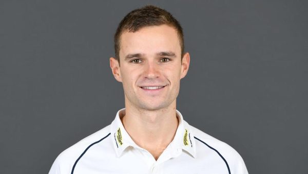 yorkshire-sign-josh-poysden-three-year-deal.Click to read full article.