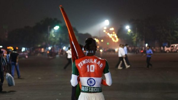 the-ten-superfans-from-barmy-army-to-the-painted-sachin.Click to read full article.