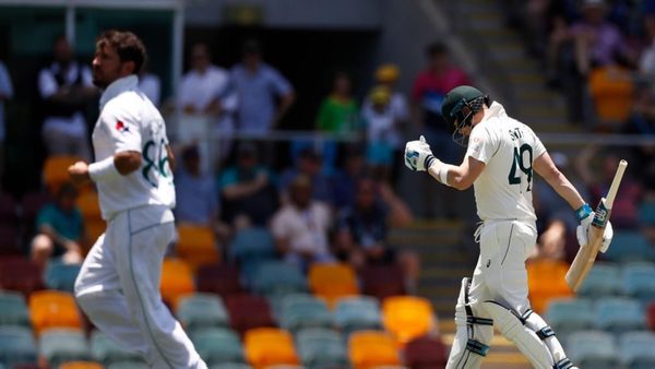 steve-smith-yasir-shah-set-unwanted-lows-in-first-australia-v-pakistan-test.Click to read full article.