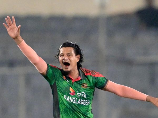 4-0-7-5-bangladesh-spinner-nasum-ahmed-bowls-20-dots-in-all-time-best-bpl-spell.Click to read full article.