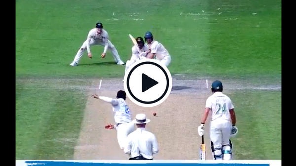 watch-cheteshwar-pujara-concedes-eight-runs-off-solitary-over-of-leg-spin-in-county-championship-fixture.Click to read full article.