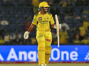 ipl-2026-injury-tracker-live-updates-full-list-of-injured-unavailable-players-replacements.Click to read full article.