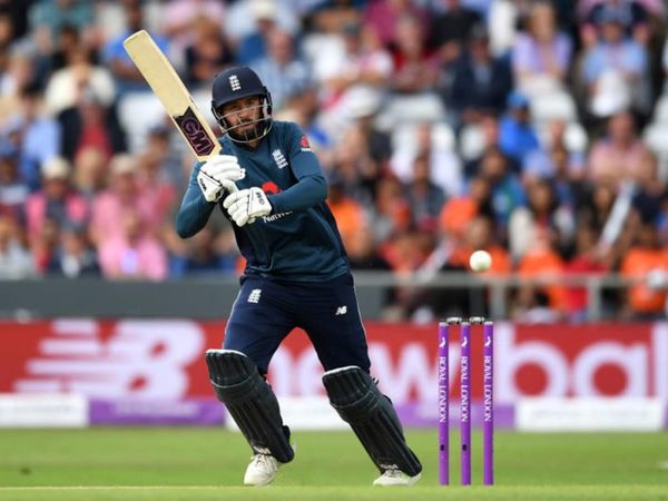 watching-watching-james-vince-old-batsman.Click to read full article.