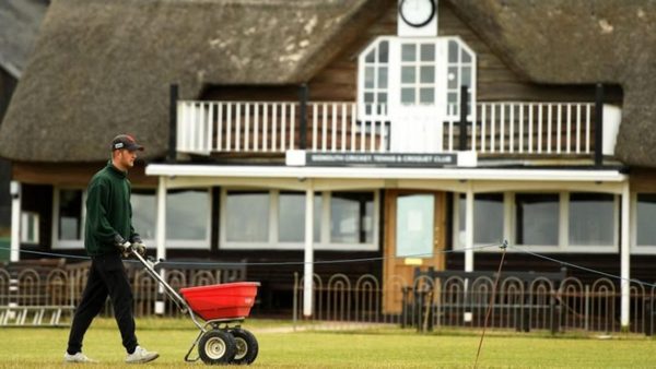 amazed-and-disappointed-mp-criticises-johnsons-ban-of-recreational-cricket.Click to read full article.