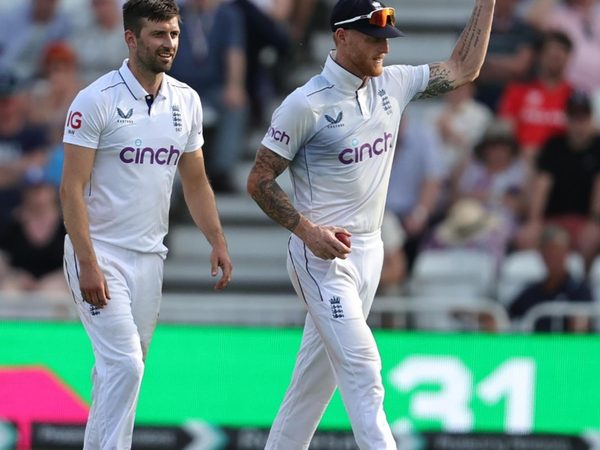 mark-wood-limps-off-mid-over-after-stretching-hamstring.Click to read full article.