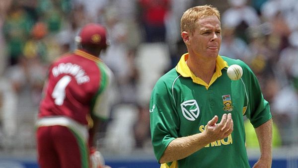 quiz-top-25-bowlers-in-icc-mens-odi-rankings-the-day-before-2007-world-cup.Click to read full article.
