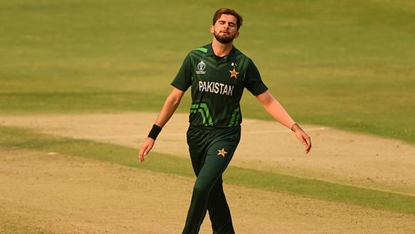 before-tests-play-four-dayers-pakistan-coach-speaks-out-on-shaheen-afridis-test-absence.Click to read full article.