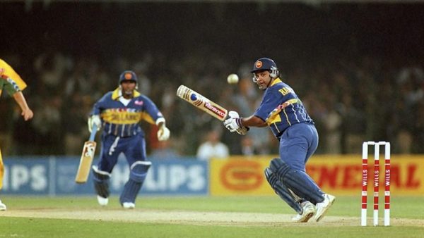ravindra-pushpakumara-the-messenger-whose-lie-served-sri-lanka-well-in-the-1996-world-cup-final.Click to read full article.