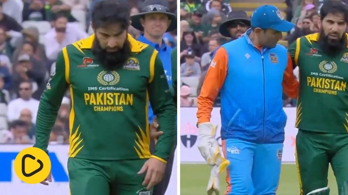 Robin Uthappa and Misbah-ul-Haq during the World Championship of Legends final at Edgbaston on Saturday