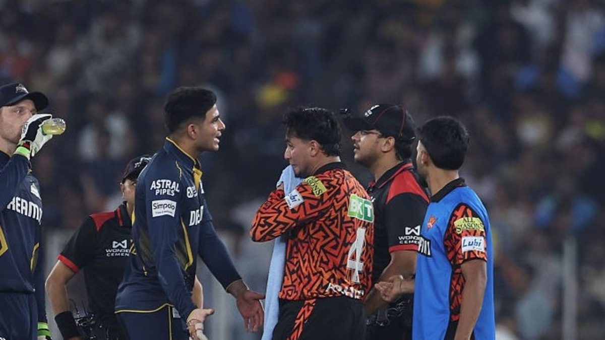 Shubman Gill arguing with umpires