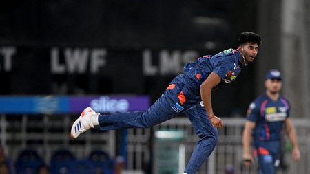 mayank-yadav-injury-status-lsg-head-coach-provides-positive-fitness-update.Click to read full article.