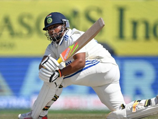 ind-v-nz-sarfaraz-returns-as-india-pick-three-spinners-for-bengaluru-test.Click to read full article.