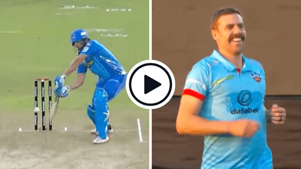 watch-too-quick-anrich-nortje-bowls-tim-david-152kph-rocket-sa20.Click to read full article.