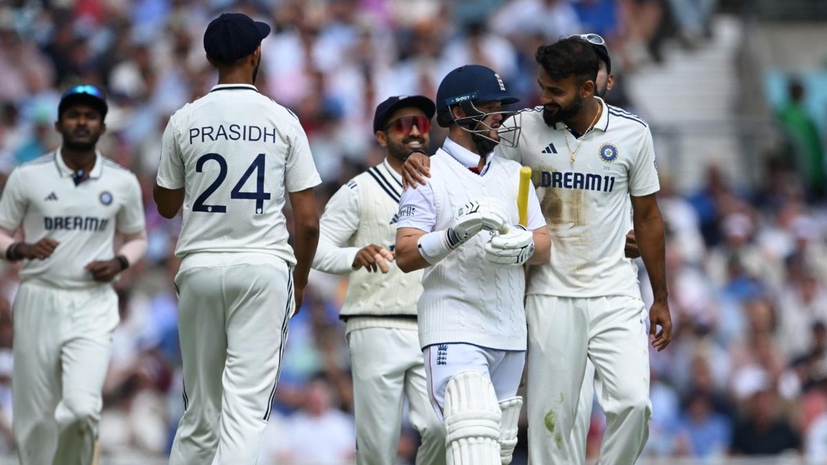 Akash Deep sarcastically comforts Ben Duckett after getting him out at The Oval