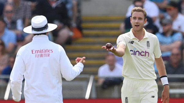 his-fingers-are-underneath-the-ball-frustrated-stuart-broad-remonstrates-with-umpire-after-devon-conway-ruled-not-out.Click to read full article.