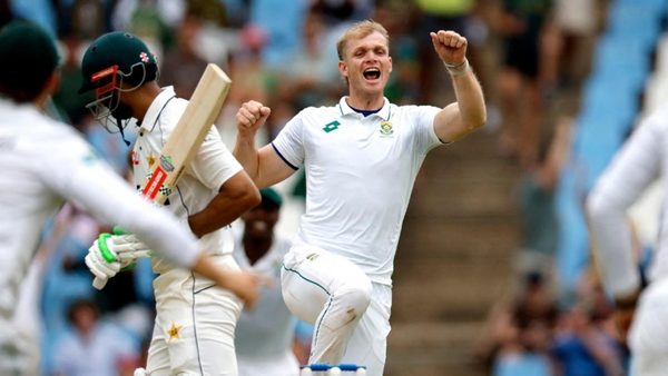 shamar-joseph-tshepo-moreki-list-of-all-bowlers-wicket-first-ball-test-cricket-news-today.Click to read full article.
