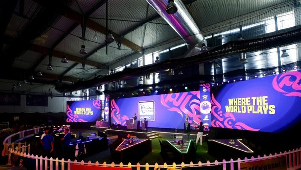 ilt20-202627-auction-live-updated-squads-and-remaining-purse-after-each-round.Click to read full article.
