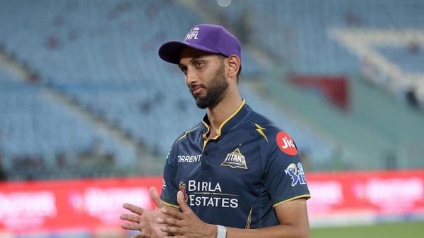 ipl-2026-purple-cap-full-list-who-is-leading-the-wicket-takers-table-after-todays-ipl-match.Click to read full article.