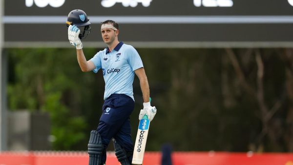 test-world-record-holder-kurtis-patterson-follows-first-class-personal-best-with-hundred-in-successful-in-list-a-chase-australia-cricket.Click to read full article.