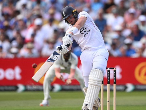 england-wicketkeeper-jamie-smith-equals-world-record-rapid-start-test-career.Click to read full article.