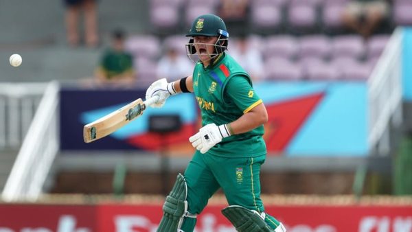 south-african-wonderkid-misses-world-record-with-first-first-class-failure.Click to read full article.