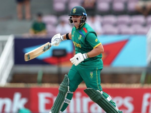 south-african-wonderkid-misses-world-record-with-first-first-class-failure.Click to read full article.