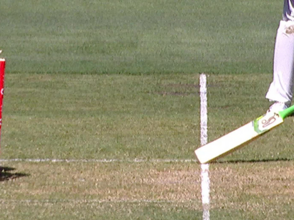 that-was-out-tim-paine-survives-controversial-third-umpire-call.Click to read full article.