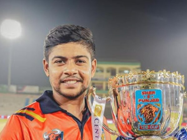 who-is-ashwani-kumar-mis-new-left-arm-seamer-who-struck-with-his-first-ipl-ball.Click to read full article.