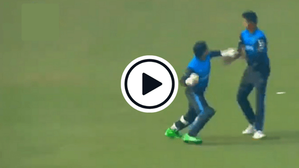 watch-mushfiqur-rahim-loses-his-rag-at-teammate-after-catch-call-confusion.Click to read full article.