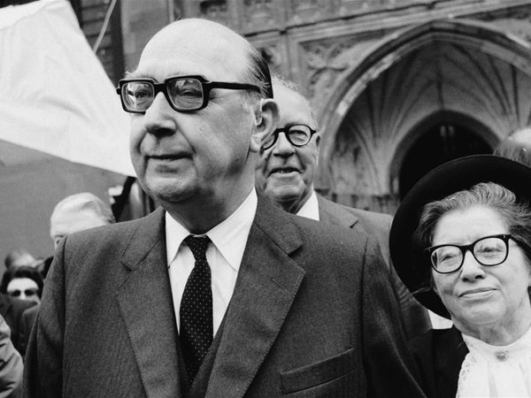 philip-larkin-and-cricket-between-the-lines-almanack.Click to read full article.