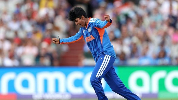 latest-icc-womens-t20i-rankings-top-ranked-india-spinner-shree-charani-joins-rare-800-point-club-after-asia-cup-heroics.Click to read full article.
