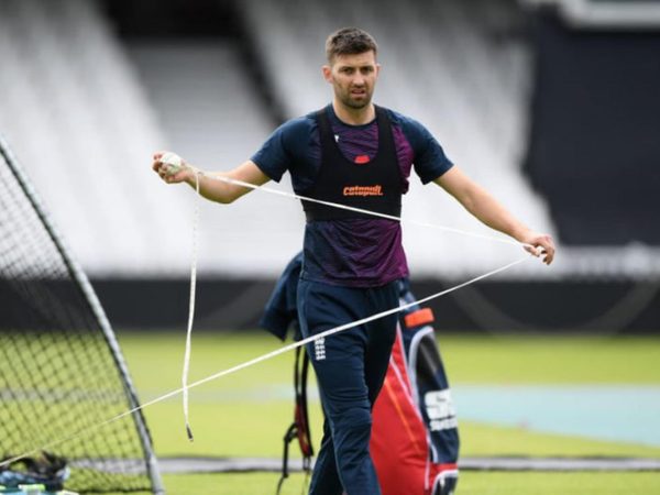 england-replace-plunkett-wood-pakistan-clash.Click to read full article.