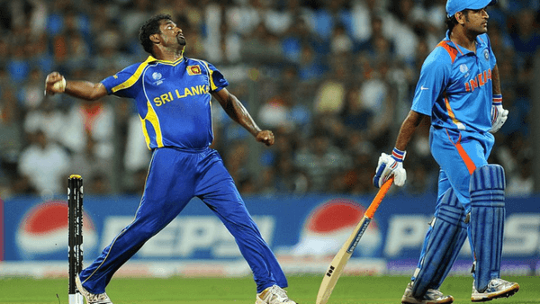 muralitharan-mankading-run-penalty-batting-team.Click to read full article.