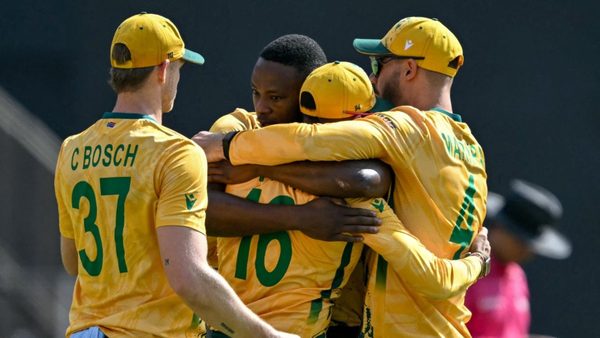 how-south-africas-home-advantage-helped-keep-indias-hopes-alive-in-the-t20-world-cup.Click to read full article.