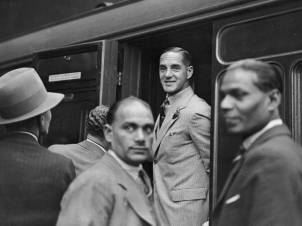 almanack-herbert-sutcliffe-obituary-tribute.Click to read full article.