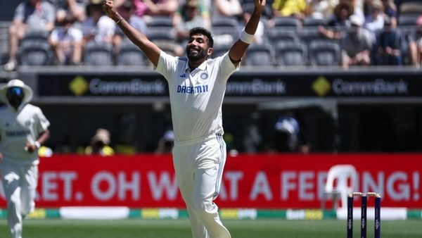 lowest-test-bowling-averages-full-list-jasprit-bumrah-goes-sub-20-best-in-a-century-aus-vs-ind.Click to read full article.