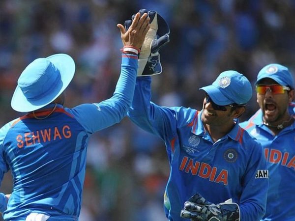 selectors-communicate-with-ms-dhoni-virender-sehwag.Click to read full article.