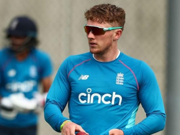 alastair-cook-england-should-pick-dom-bess-for-the-boxing-day-test.Click to read full article.