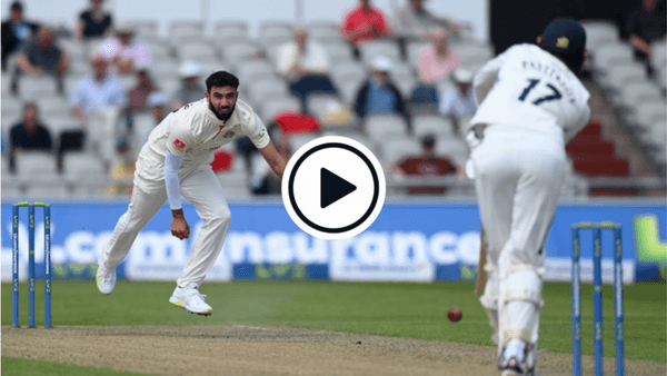 watch-saqib-mahmood-sends-stumps-cartwheeling-in-roses-clash.Click to read full article.