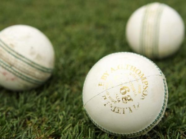 white-cricket-balls-more-likely-to-spread-covid-19-than-red-balls-study-finds.Click to read full article.