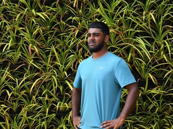 rehan-ahmed-faces-visa-issues-rajkot-airport-before-third-test-ind-vs-eng-cricket-news-today.Click to read full article.