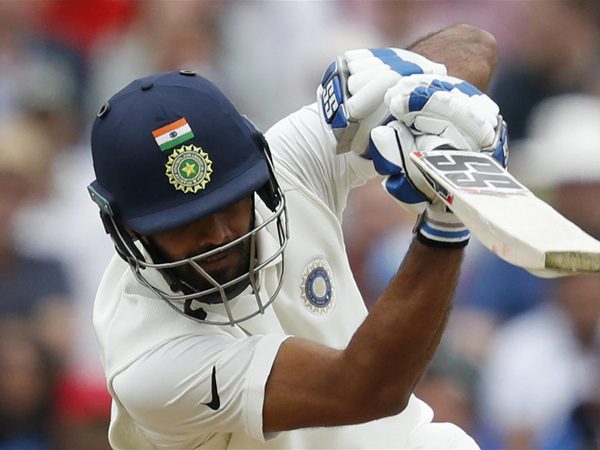 hanuma-vihari-credit-kohli-dravid-easier.Click to read full article.