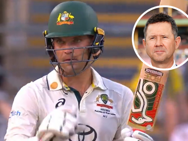 ricky-pontings-eyes-are-spinning-prediction-comes-true-immediately-as-alex-carey-falls-next-ball.Click to read full article.