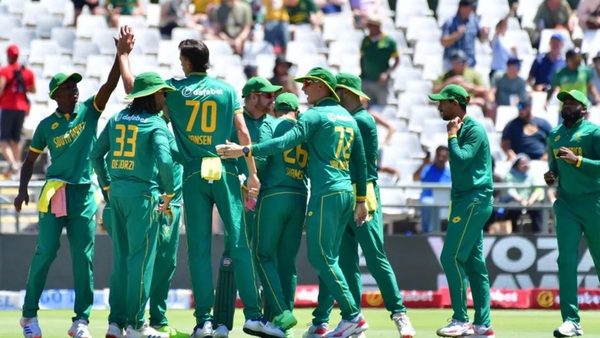 pace-duo-return-as-south-africa-announce-squad-for-champions-trophy.Click to read full article.
