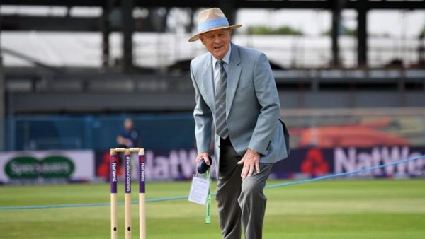 geoffrey-boycott-hits-out-at-bbc-and-doubles-down-on-expert-criticism.Click to read full article.