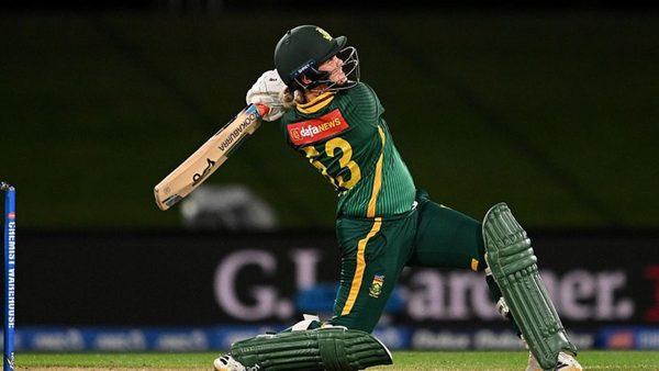 last-ball-six-squared-20-year-old-south-africa-odi-debutant-kayla-reyneke-repeats-ultra-rare-t20i-debut-heroics.Click to read full article.