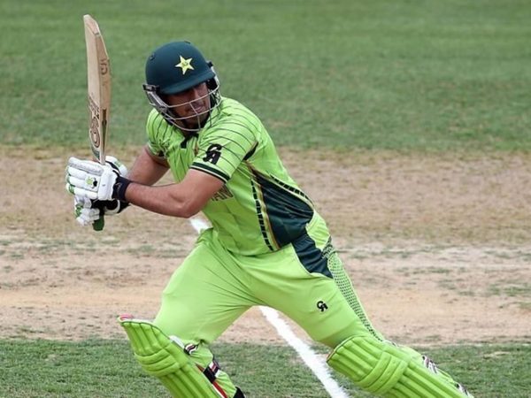 from-adhikari-to-farhat-near-forgotten-batters-who-starred-in-india-pakistan-matches.Click to read full article.